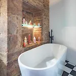 La Anos 20. Banera, Chimenea Y Terraza. 4* Corcubion