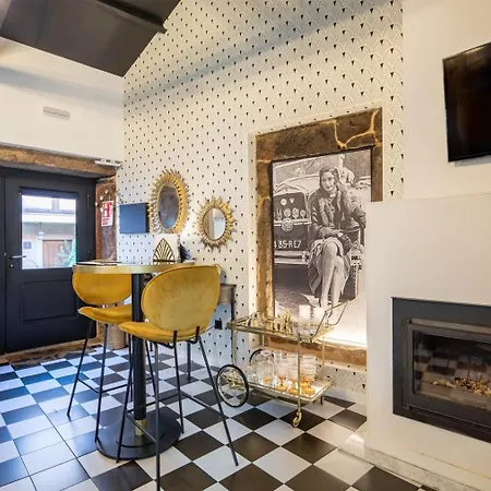 Apartamento La Años 20 Bañera Y Chimenea De Leña