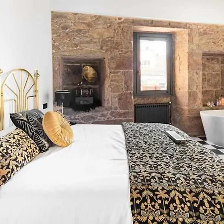La Anos 20. Banera, Chimenea Y Terraza. 4*