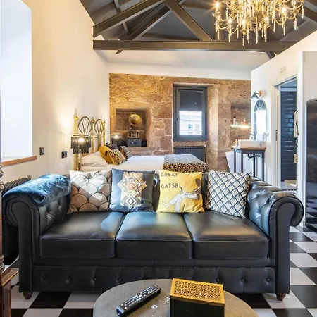 La Anos 20. Banera, Chimenea Y Terraza. Corcubión