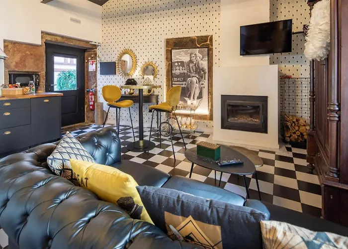 La Anos 20. Banera, Chimenea Y Terraza. 4* Corcubión