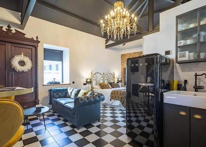 La Anos 20. Banera, Chimenea Y Terraza.